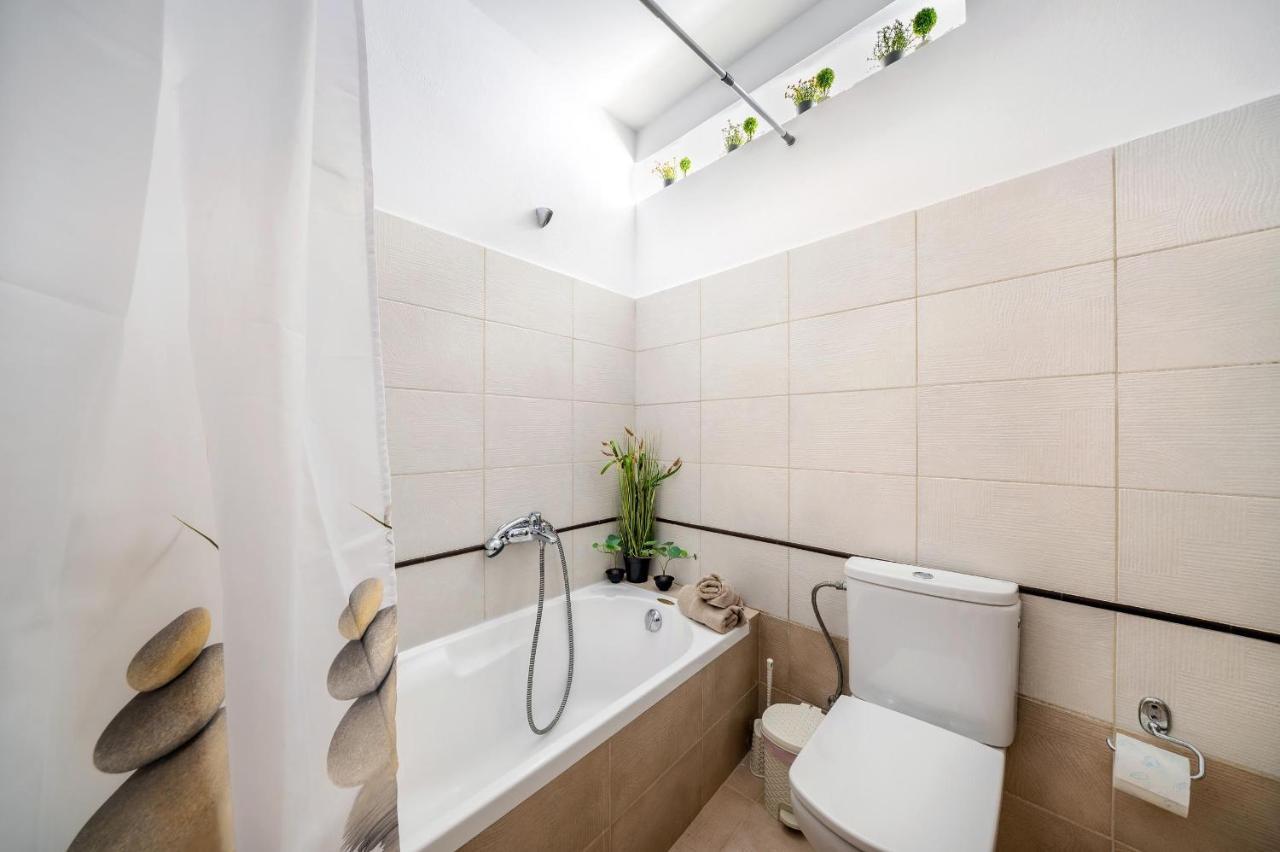Luxury Town Center Suite Apt A2 Heraclión Exterior foto